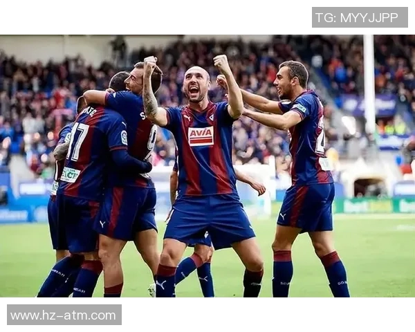 埃瓦尔主场迎战赫罗纳双方争夺宝贵积分的关键战役 埃瓦尔主场迎战赫罗纳双方争夺宝贵积分的关键战役