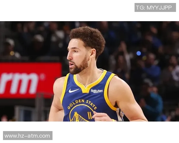 汤普森状态火热,独得40分带领球队取得胜利——再现巅峰之夜 汤普森状态火热,独得40分带领球队取得胜利——再现巅峰之夜