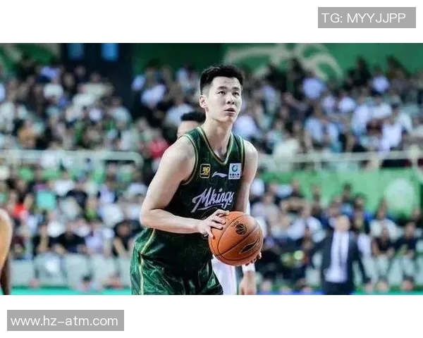 郭昊文：从篮球新星到未来之星的成长之路与挑战